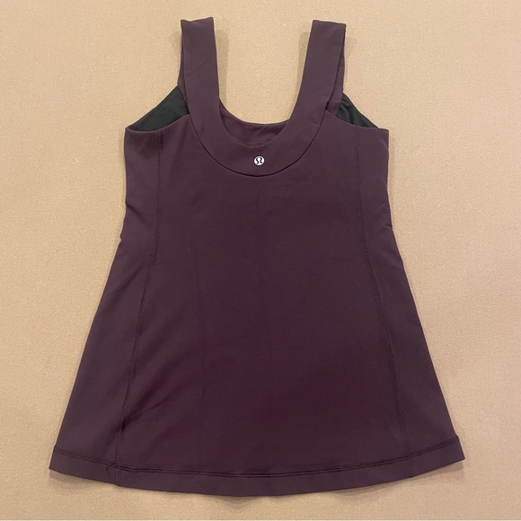Women’s lululemon Tank Size 6 - Picture 4 of 9